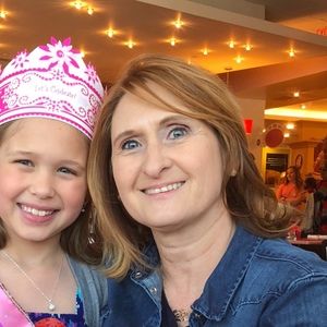 Meet your Posher, Catherine